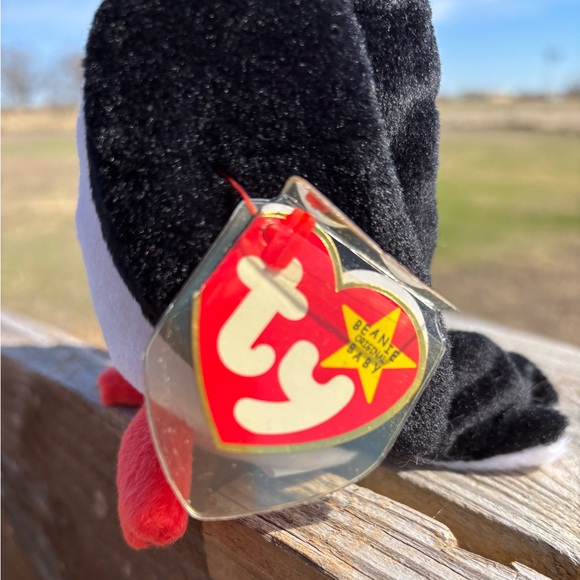 Ty Puffin Plush with Red, Black, and White Puffer 1997 - Picture 3 of 6